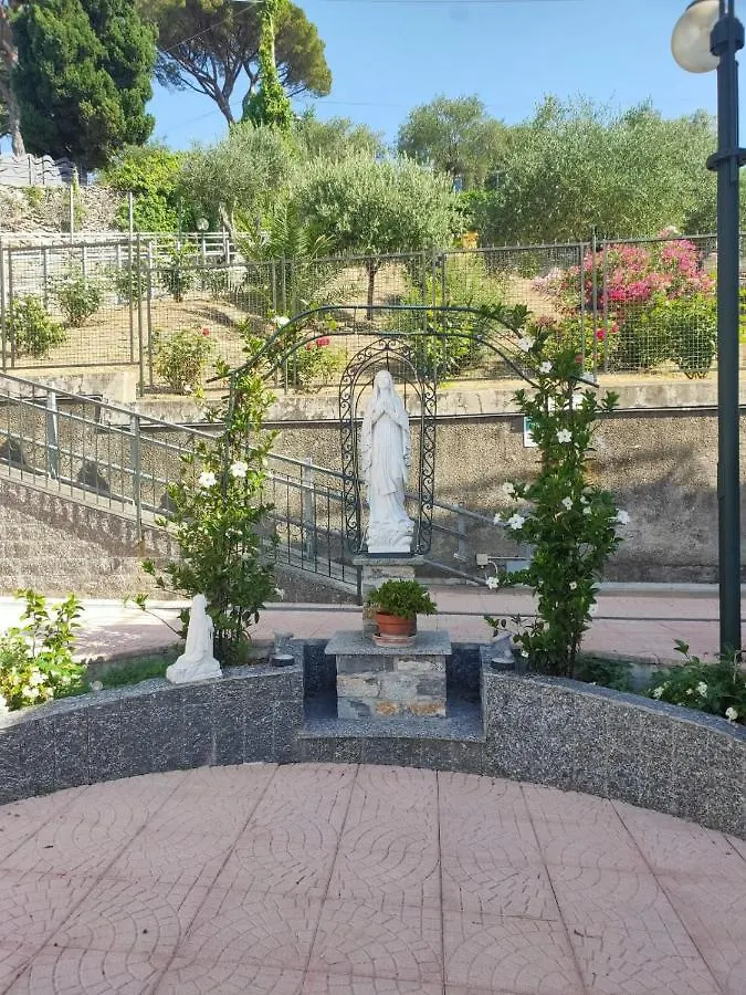 Nocleg ze śniadaniem B&B Oasi Regina Pacis Santa Margherita Ligure